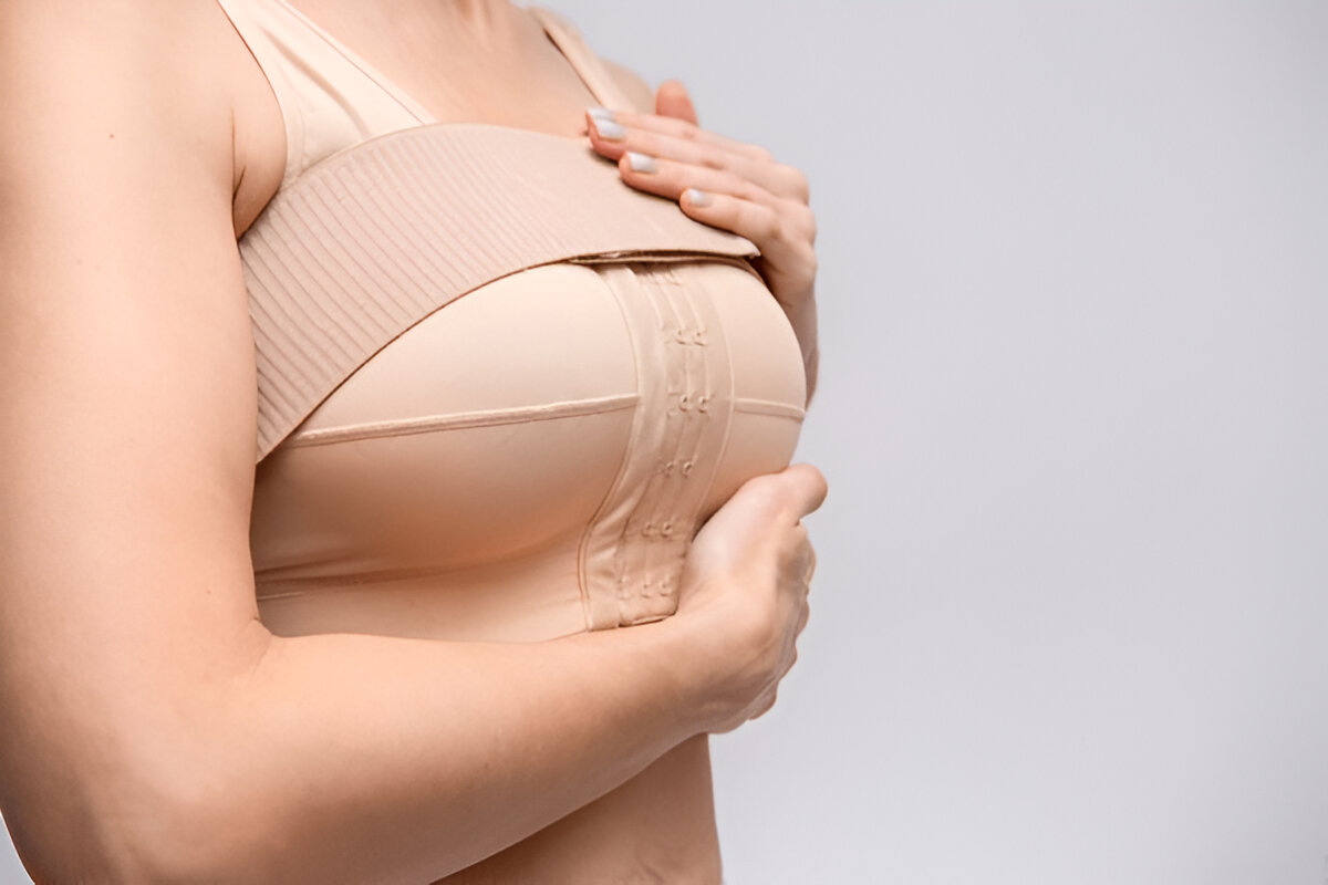 what are the common problems after breast reduction surgery